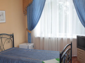 Голубое озеро