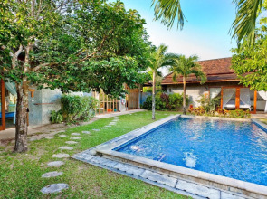 Bor Saen Pool Villa