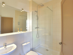 Mihlton Barcelona Boutique B&B