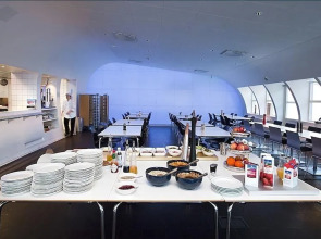 Svefi Hotell & Vandrarhem