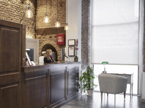 Petit Palace Plaza del Carmen