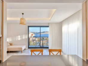 Отель Sole Suites