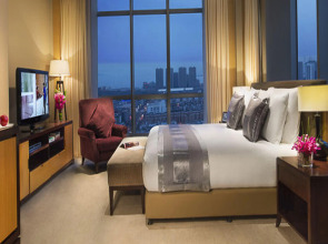 Somerset Grand Central Dalian