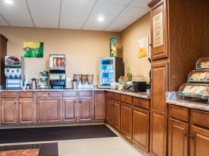 Quality Inn Buffalo Airport