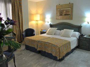 Отель Porcel Sabica