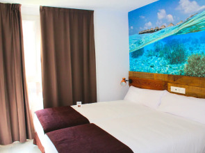 Casual del Mar Málaga Hotel