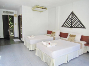 Thaniza Beachfront Resort