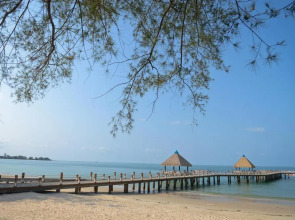 Independence Hotel by Dara