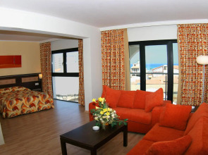 Livadhiotis City Hotel