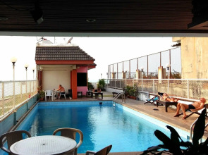 Cloudotel Walking Street