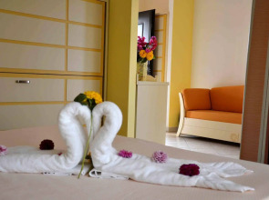 Hotel Baia Di Trainiti