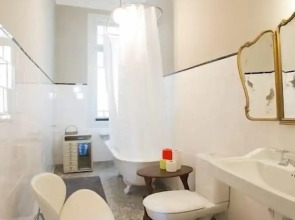 14 Esquadra  Cais das Pedras Guest House