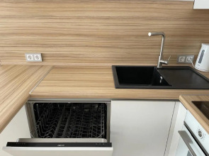 Апартаменты на улице Наумова 5