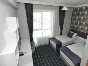 Grand Surmely Business Hotel