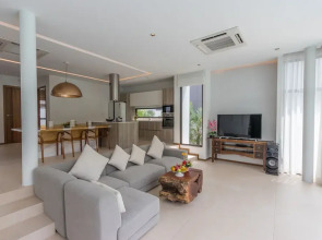 3 Bedroom Civetta Pool Villa