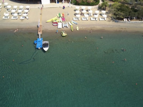 Hydra Beach Resort