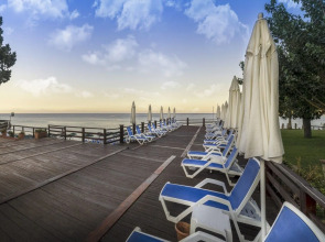 Отель Rox Resort