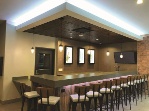 La Quinta Inn & Suites by Wyndham New Orleans Downtown