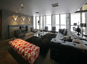 The Ridge Hotel & Apartments