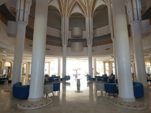 Royal Tulip Taj Sultan