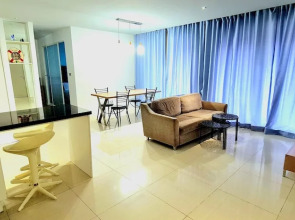 Atlantis Condo Resort by GPS