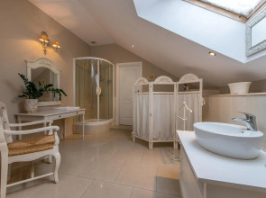 Riviera Resort Modlin Airport