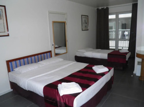 Holidays Apart-Hotel