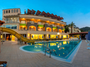 Отель Rich Melissa 