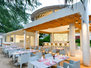 Twin Lotus Resort and Spa - Adults Only