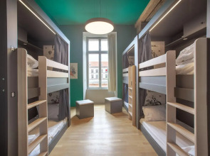 The People - Strasbourg - Hostel