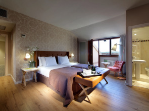 Exe Casa de Los Linajes