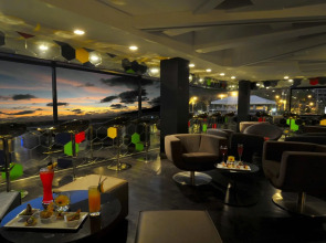 B-Lay Tong Phuket - MGallery Collection