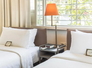 The Henry Hotel Manila