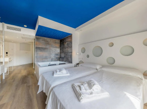 Welikehotel Triton Beach