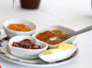 Hotel Isabel de Segura