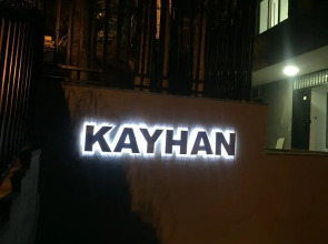 Kayhan Hotel