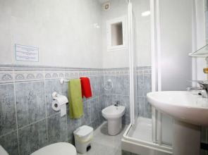 1090 Villa las Flores