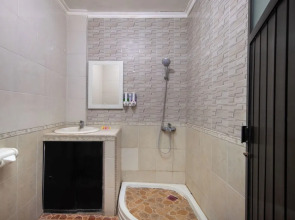 Hotel Lumbung Sari Legian