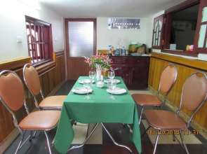 Viet Nhat Halong Hotel