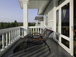 Sea Links Beach Hotel