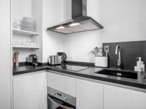 Limehome Granada Calle Sta. Ana