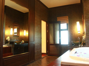 Mukdara Beach Villa & Spa Resort