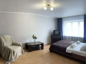 Апартаменты на улице Комарова 61