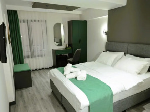 Aybek Ratio Hotel