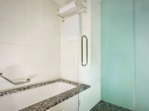 Park Plaza County Hall London