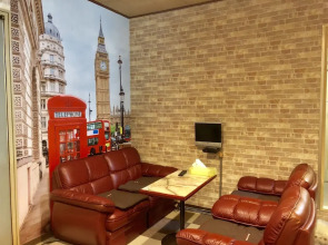 Capsule Hotel Block Room