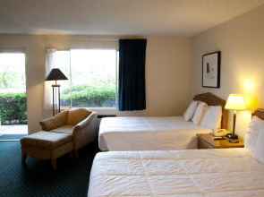 Legacy Resort Hotel & Spa