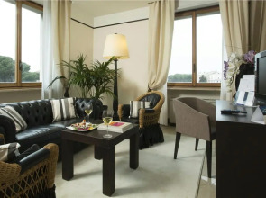 TH Roma - Carpegna Palace