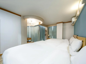 Jeonju Tourist Hotel