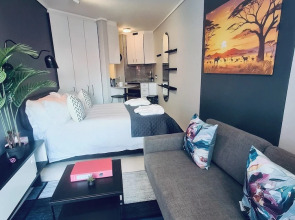 Urban Elephant Express The Flamingo